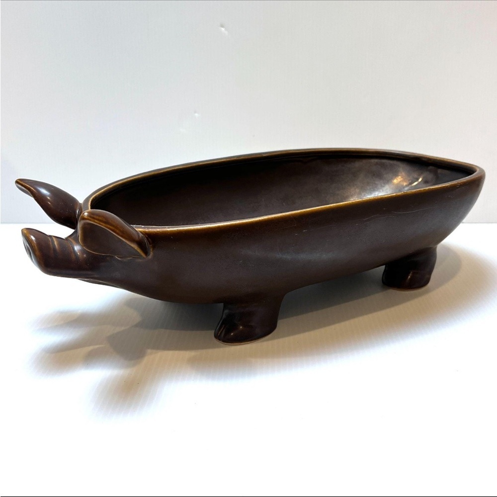 Vintage ceramic pig serving dish